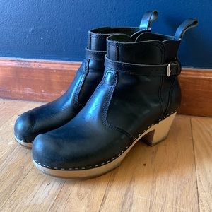 Swedish Hasbeens size 39